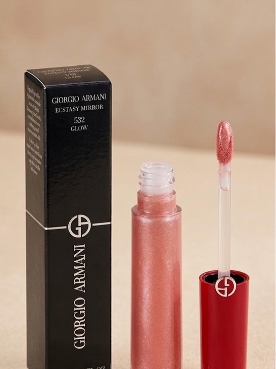 Giorgio Armani Other - Armani Lip Maestro Velvet 532 Glow: Transitional Rose Nude to Coppery Rose Gold
